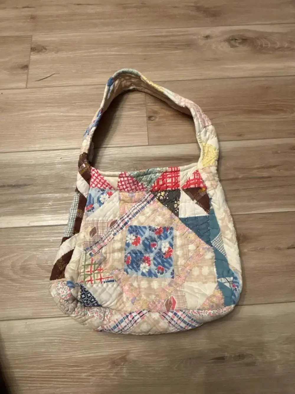 Vintage Handmade Patchwork Tennessee Feedsack Quilt Hobo Bag